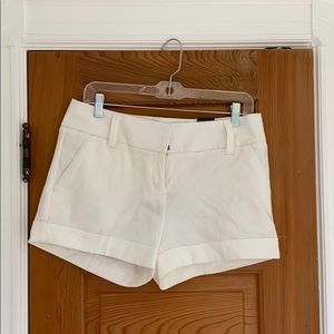 Express white tailored linen shorts. Size 6